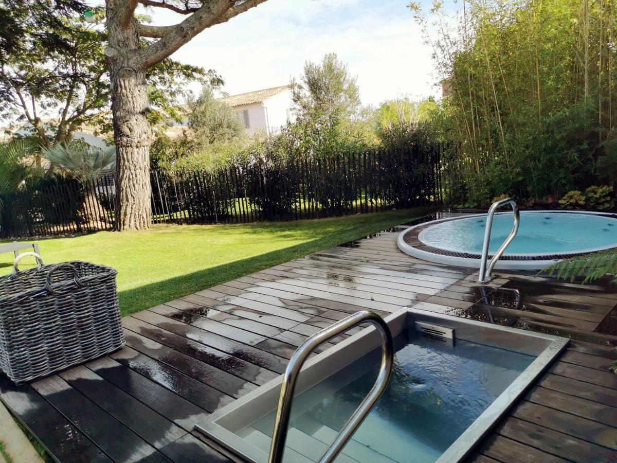 Le Clos Saint-Martin Hotel & Spa Bagian luar foto