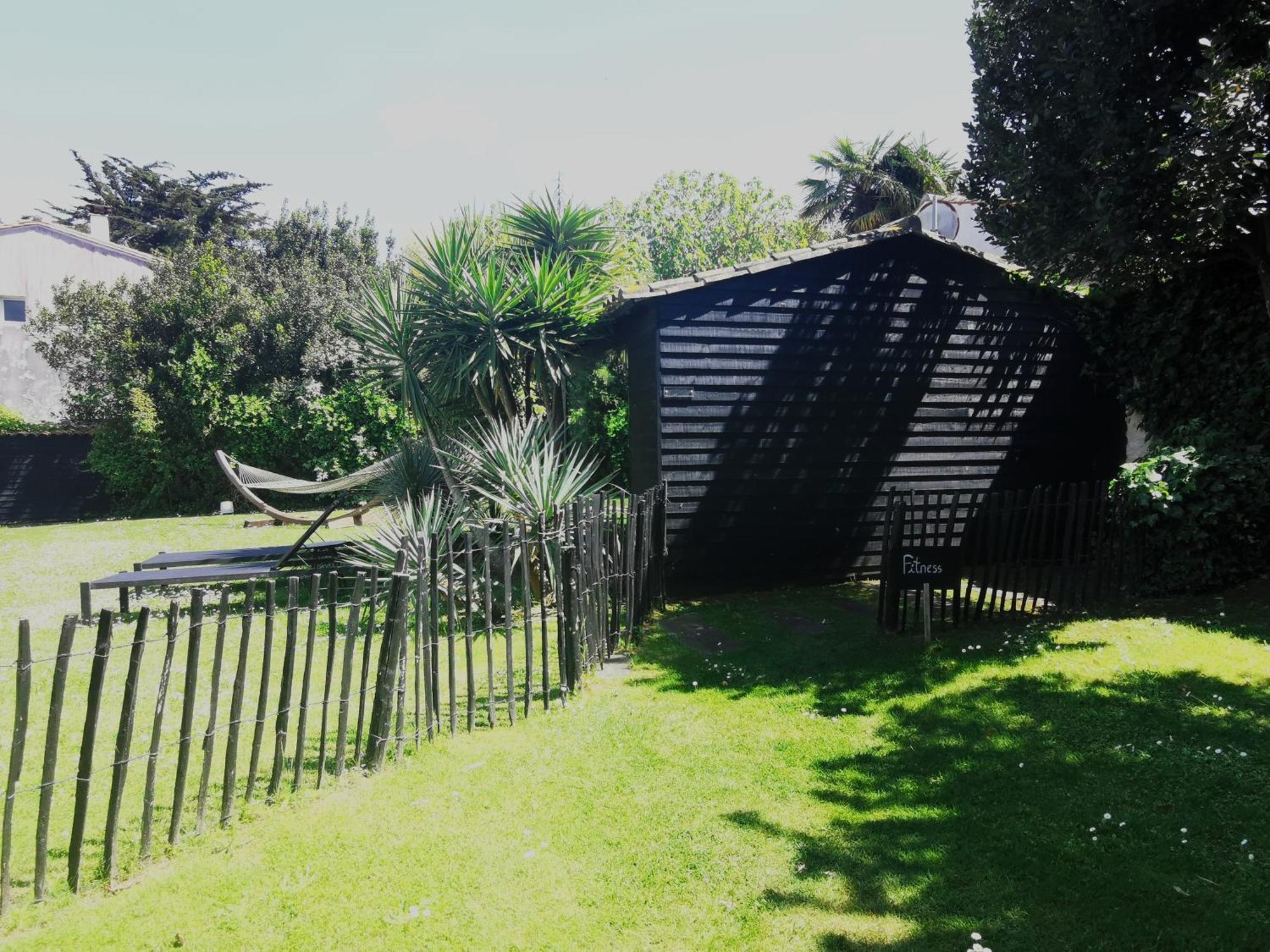 Le Clos Saint-Martin Hotel & Spa Bagian luar foto