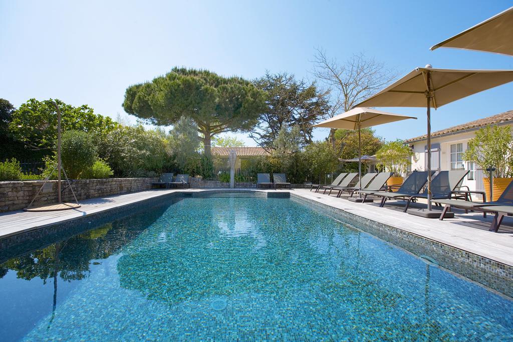 Le Clos Saint-Martin Hotel & Spa Bagian luar foto