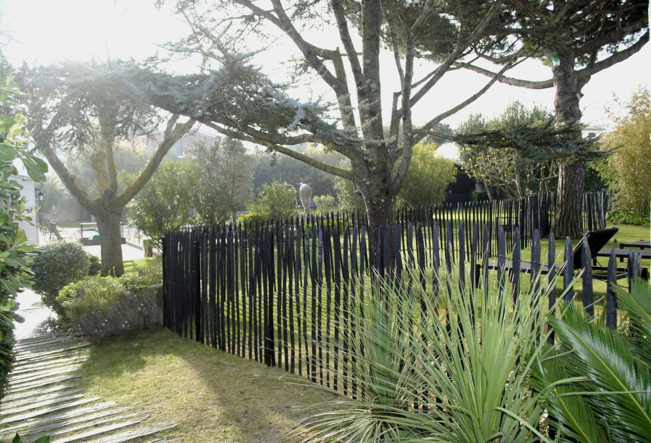 Le Clos Saint-Martin Hotel & Spa Bagian luar foto